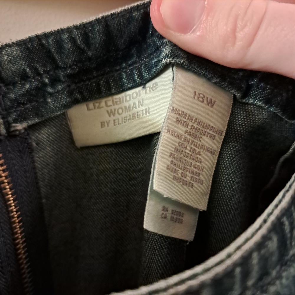 SOLD - Picture 4 of 9